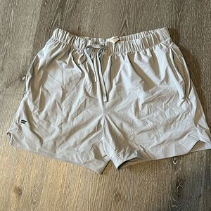 Men’s Fabletics short 5 in